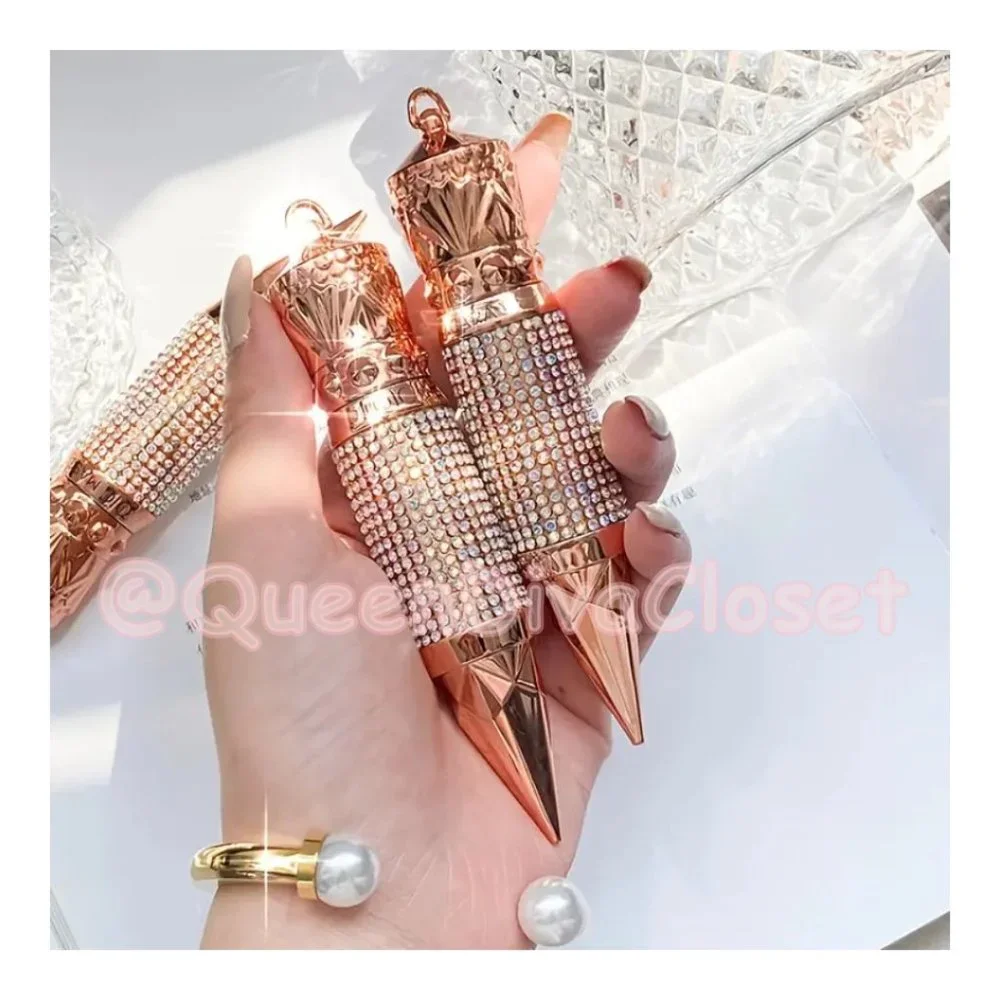 Royal Queen Crown Style Scepter Rhinestone Mascara - Waterproof, Smudge-Proof 4D - Picture 4 of 8